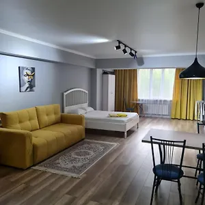 Апартаменты в центре, в новом доме, Алматы
